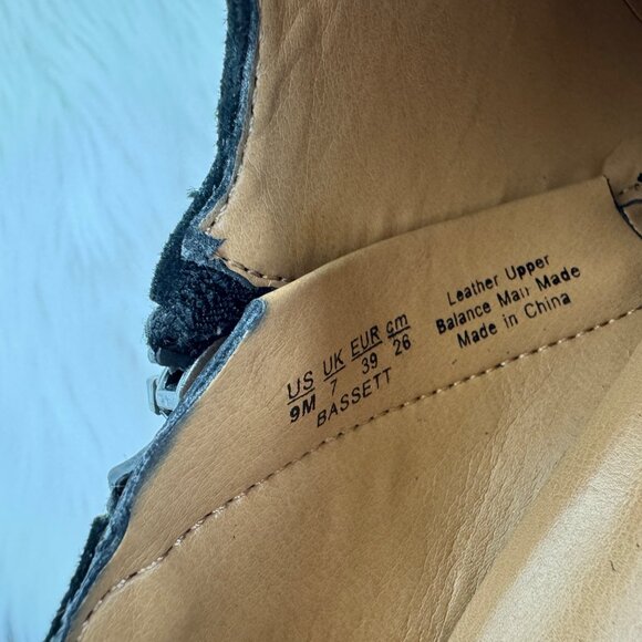 Franco Sarto Bassett Genuine Suede Low Ankle Block Heel Boot Bootie Black Size 9 - Picture 7 of 13